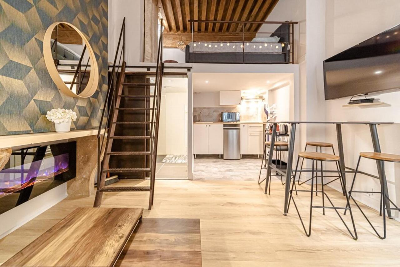 Le Petit Platiere - Renovated Apartment - Terreaux Lyon Buitenkant foto