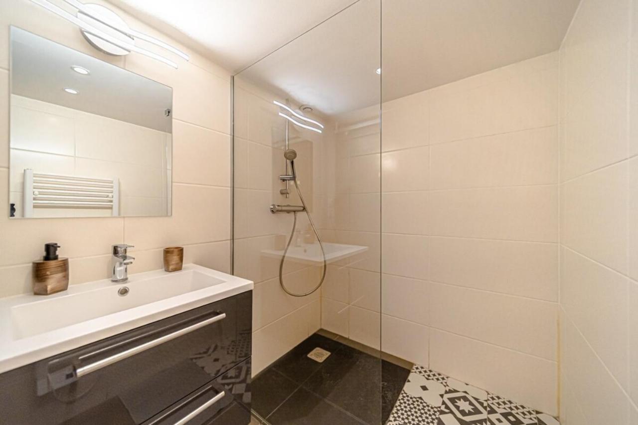 Le Petit Platiere - Renovated Apartment - Terreaux Lyon Buitenkant foto