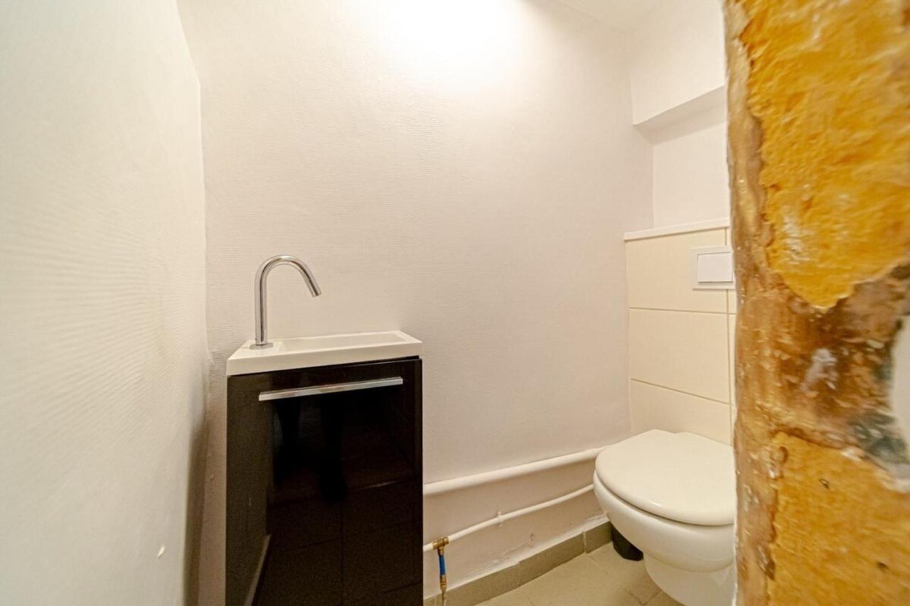 Le Petit Platiere - Renovated Apartment - Terreaux Lyon Buitenkant foto
